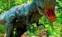 В «Динопарке» под Геленджиком появятся двигающиеся и рычащие динозавры