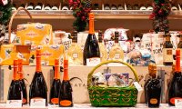 В Eataly Moscow открылась рождественская ярмарка Mercatino Di Natale