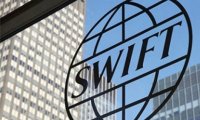 ЕП подсчитал потери РФ при отключении от SWIFT