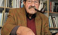 В Германии скончался обладатель Нобелевской премии по литературе Гюнтер Грасс