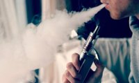 В Госдуме поддержали ограничение продажи жидкости для вейпов