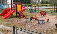 В Иванове детскую площадку установили в центре большой лужи