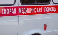 В Кемерове работник РЭУ попал в реанимацию, упав с козырька подъезда‍