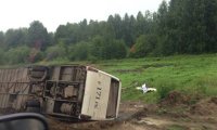В Кемеровском районе перевернулся пассажирский автобус
