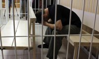 В Курске во дворе многоэтажки грабитель напал на 10-летнюю девочку
