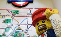 В Лондоне открылся крупнейший в мире магазин Lego