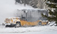 В Мариинске около здания администрации взорвали автобус‍