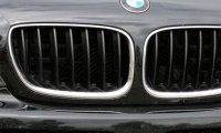 В Москве ищут агрессивного водителя BMW, напавшего на женщину с детьми