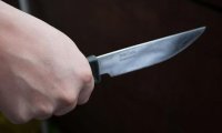 В Самаре женщина заколола ножом сожителя и сбежала
