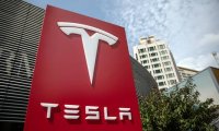 В Tesla начали расследование из-за проекта стеклянного дома для Илона Маска