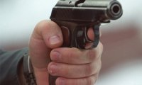В Тольятти двух мужчин расстреляли из травматического пистолета