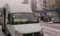 В Ульяновске буйный пассажир маршрутки устроил драку в салоне и разбил стекло