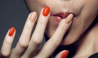 В Южной Корее разработали лак для ногтей со вкусом курицы