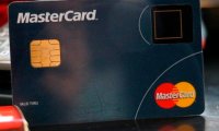 Visa и MasterCard тестируют карты со сканером отпечатков пальцев