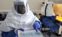 Врачи пока не в состоянии контролировать ситуацию с лихорадкой Эбола