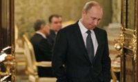 Хазин: российские элиты готовят Путину полный саботаж его поручений
