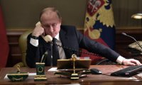 Хазин: уход либералов из власти сопряжен с личной безопасностью Путина