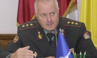 Янукович уволил главу Генштаба
