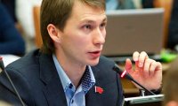 Экс-депутат освободил место для своих обидчиков