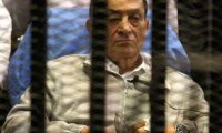 Экс-президента Египта приговорили к трем годам тюрьмы
