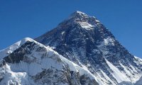 Эверест стал ниже из-за землетрясения в Непале