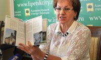 Заммэра Липецка получила предупреждение из-за памятника Сталину