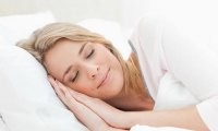Женщинам следует спать дольше, чем мужчинам