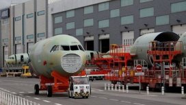 Boeing получил крупный заказ от Air India, однако проиграл Airbus