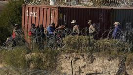 «Над Техасом тучи ходят хмуро…»: как связана граница в Техасе со СВО на Украине