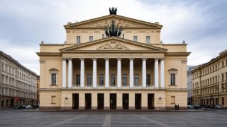 Богомолов покидает пост и.о. ректора Школы-студии МХАТ