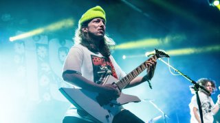 Бывшего гитариста группы Turnstile обвиняют в том, что он сбил на машине отца своего коллеги по группе