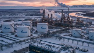 «Газпромнефть» на НАИС-2026 представила технологии для аэродромной инфраструктуры