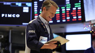 Геополитическая победа взлетает на Уолл-стрит. Рынки бьют рекорды на новостях из Венесуэлы