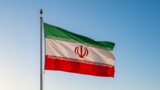 Иранские ракеты упали в метрах от офиса Нетаньяху в Иерусалиме