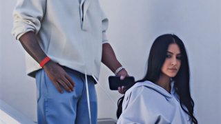 Ким Кардашьян спровоцировала слухи о том, что она переезжает к Льюису Хэмилтону