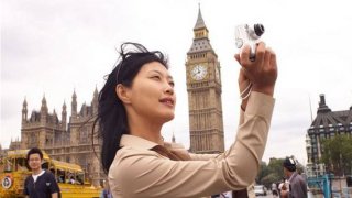 Китайские туристы тратят в Лондоне на 60% меньше