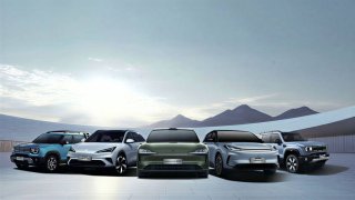 Китайский автогигант заряжает электромобиль за 11 минут