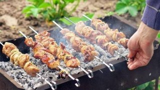 Март вносит в жизнь россиян коррективы