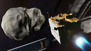 НАСА впервые в истории изменило траекторию астероида вокруг Солнца