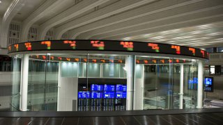 Нефть дешевеет. Как война с Ираном перекроила прогнозы для российского рынка