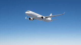 Российских туристов вывозят с Ближнего Востока: за сутки на родину вернутся более девяти тысяч человек