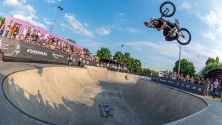 The Bowl 8: экстрим, музыка, лето