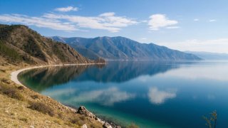 Трагедия на Байкале: УАЗ с туристами ушел под лед