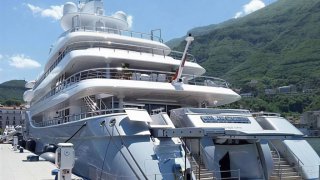 Трагедия с участием бойфренда-миллиардера Эммы Уотсон на суперъяхте стоимостью 190 миллионов долларов