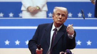 Трамп получил Нобелевку. Не свою