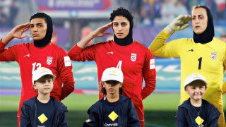 Трамп призвал Австралию не выдавать Ирану футболисток, подавших сигнал SOS