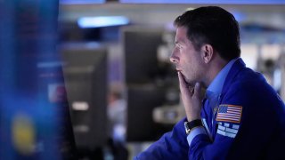 Уолл-стрит близка к рекорду благодаря ожиданиям деэскалации конфликта США и Ирана