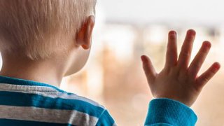 Все оттенки российского сиротства