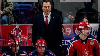 Хоккейный ЦСКА отказался от услуг тренера Федорова и вратаря Федотова. А Ротенберг - жертва заговора судей?