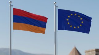 Захарова: Россия не будет оплачивать Еревану дорогу в Евросоюз